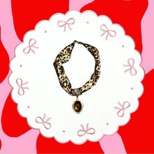 leopard scarf necklace with pendant 🤎